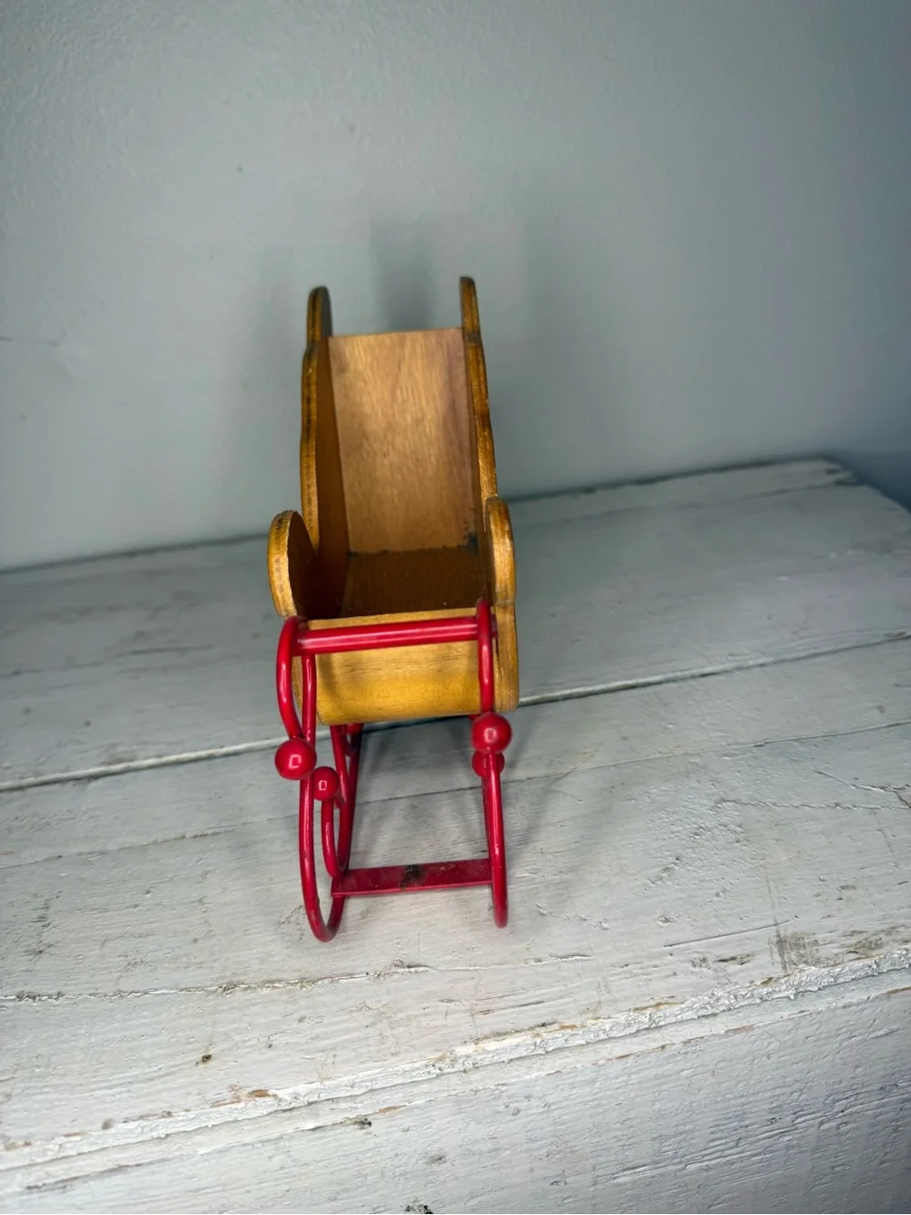 Vintage Poinsettia Wooden Sleigh Planter w/Metal Rails. Sleigh 8